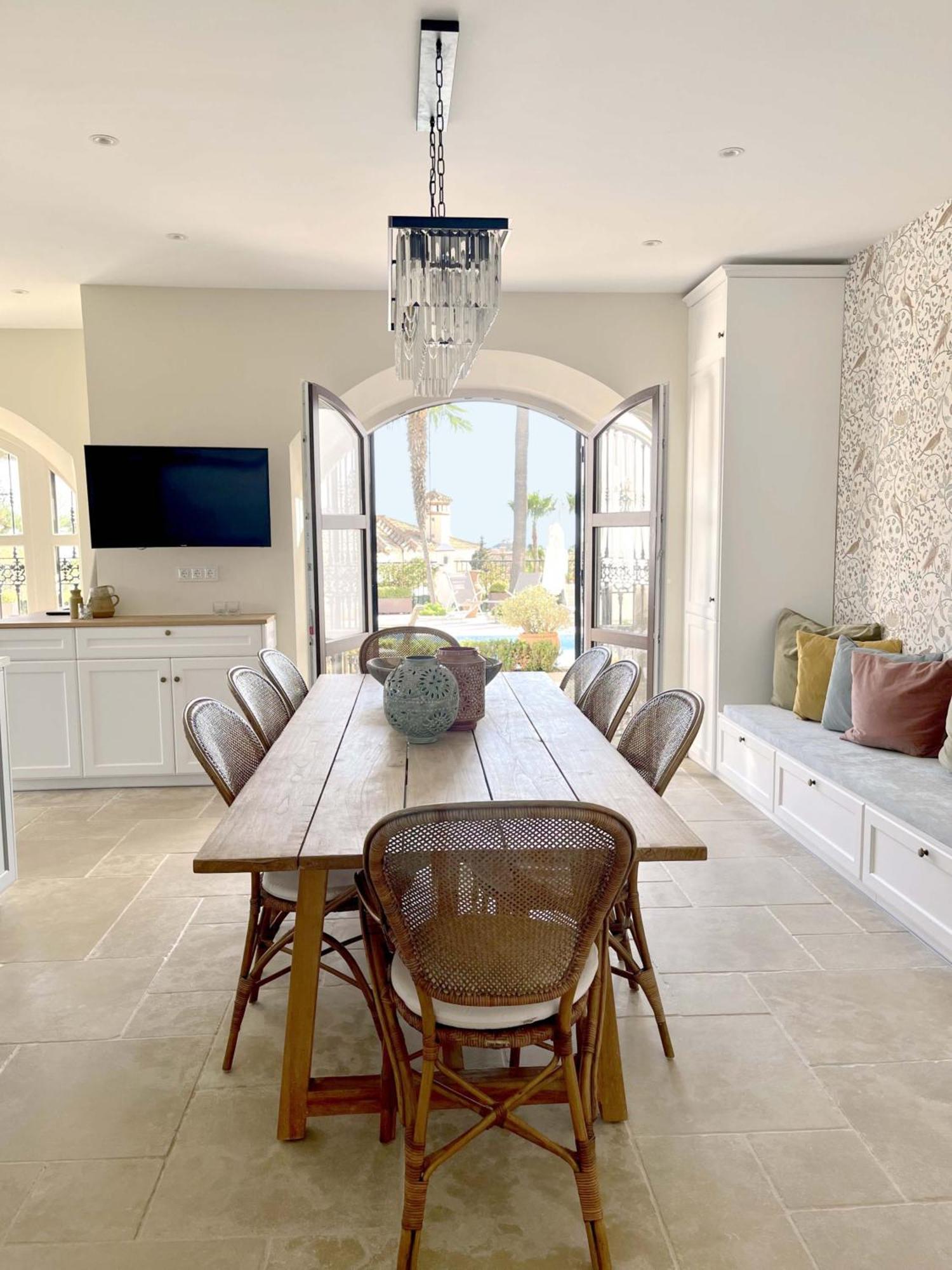Villa Superb Near Golf Course With Heated Pool & Jacuzzi Marbella