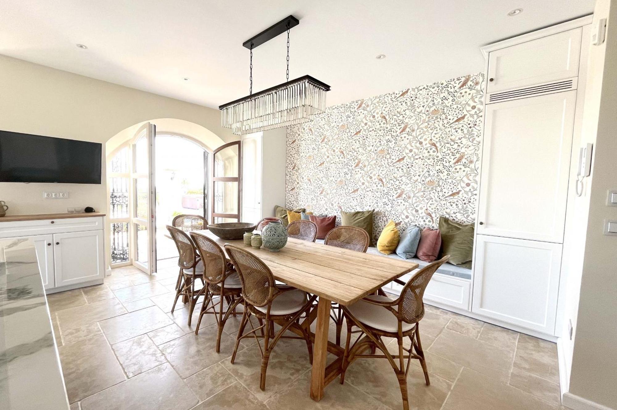 Superb Near Golf Course With Heated Pool & Jacuzzi *